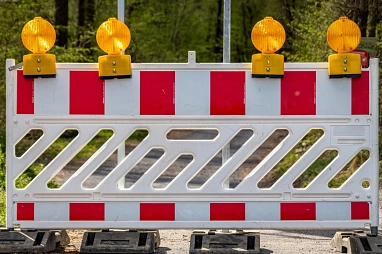 Straßensperrung, Sperrung Straßensperrung, Sperrung © pixabay